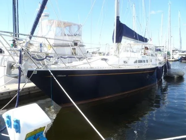 Slide: The Image of Gulfstar Custom Sloop 1987 - 3