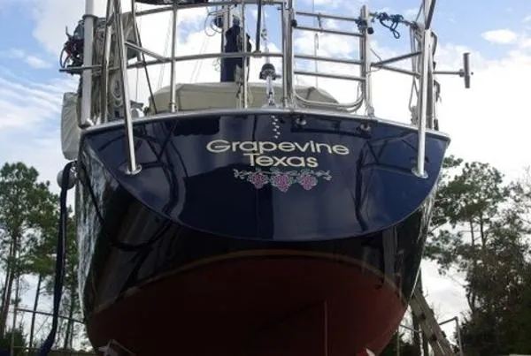 Slide: The Image of Gulfstar Custom Sloop 1987 - 4
