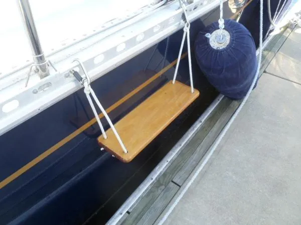 Slide: The Image of Gulfstar Custom Sloop 1987 - 9