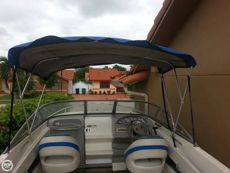 Slide: The Image of Bayliner 212 2006 - 2