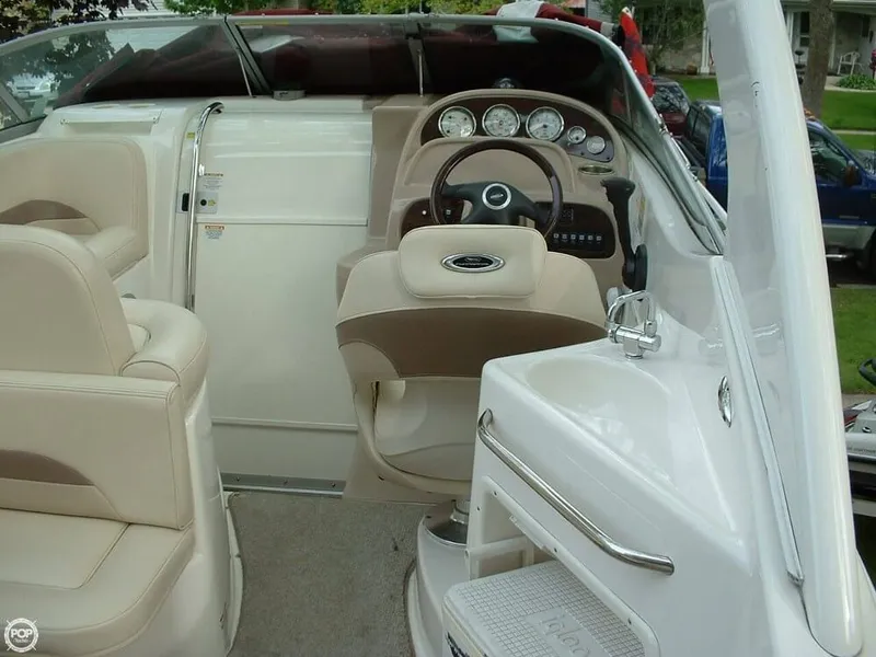 Slide: The Image of Chaparral 260 Signature 2005 - 10