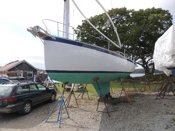 Slide: The Image of Hinterhoeller Nonsuch 30 Classic 1983 - 0