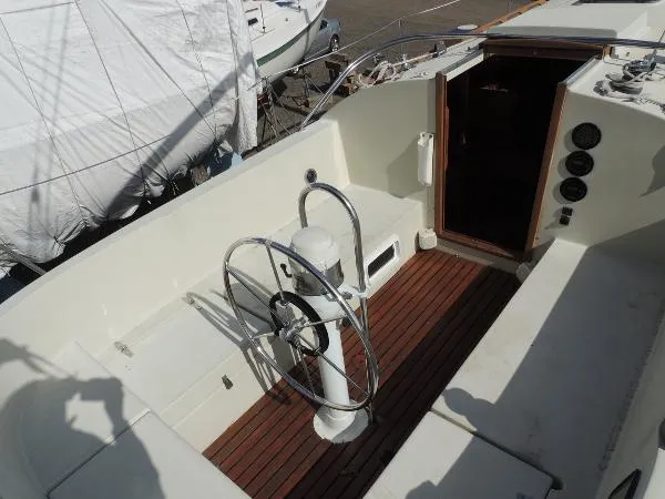 Slide: The Image of Hinterhoeller Nonsuch 30 Classic 1983 - 2