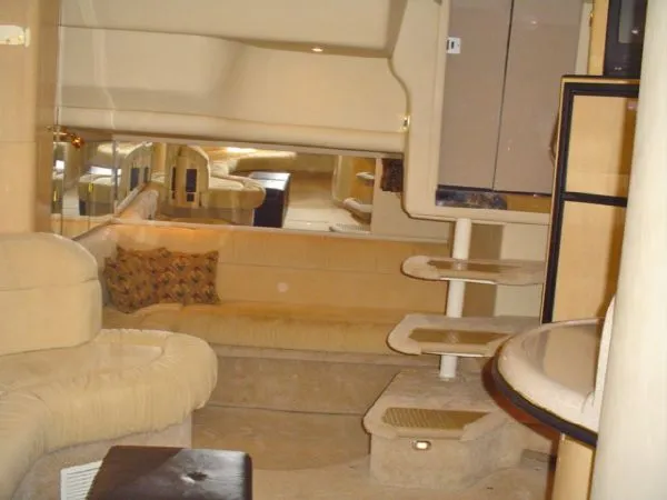 Slide: The Image of Sea Ray 380 Sundancer 1999 - 11