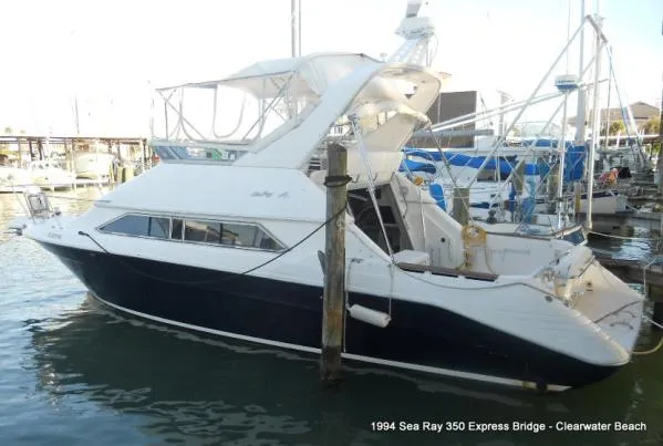 Slide: The Image of Sea Ray 350 Express Bridge 1994 - 0