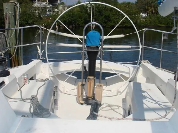 Slide: The Image of C&C 37/40 Wing Keel (Model 37R) 1990 - 1