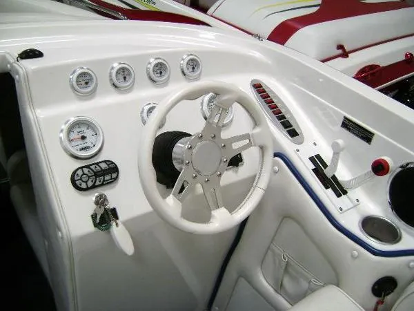Slide: The Image of Eliminator 260 Eagle XP 2015 - 9