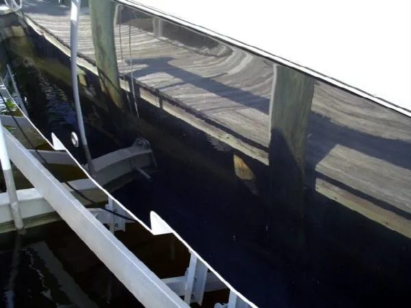 Slide: The Image of Fountain 38 Express Cruiser 2009 - 4