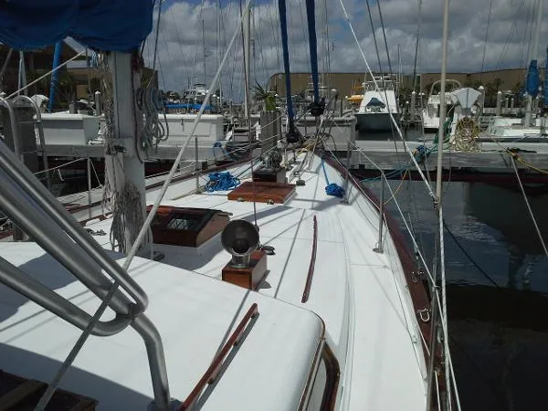 Slide: The Image of Hardin 45 Center Cockpit Ketch 1980 - 4