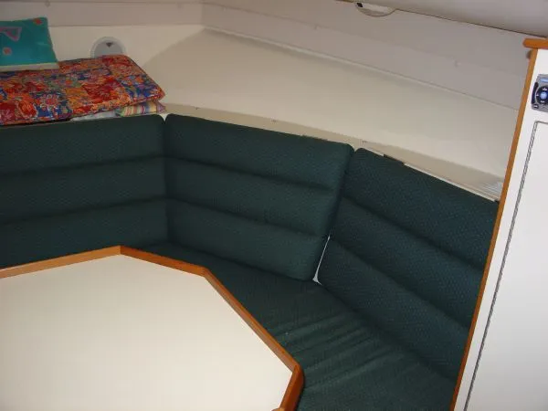 Slide: The Image of Albin 28 Tournament Express-Gatsby Edition 2000 - 7
