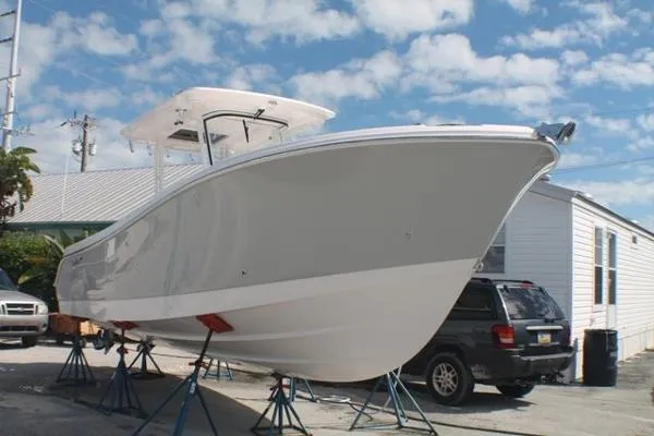 Slide: The Image of Edgewater 280CC 2015 - 0