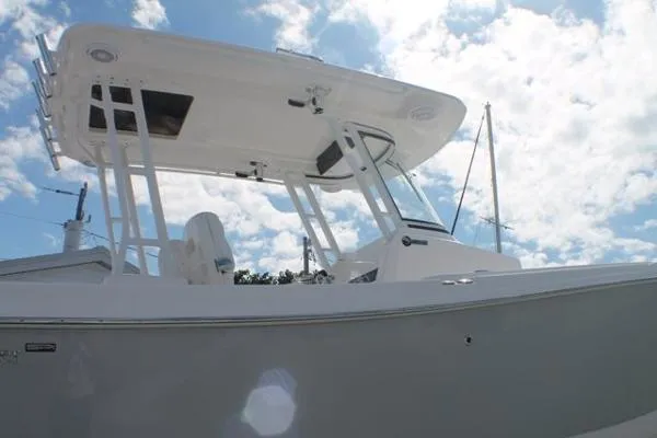 Slide: The Image of Edgewater 280CC 2015 - 2
