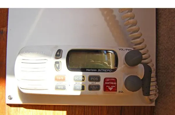Slide: The Image of Mako 254 Cuddy Cabin 1988 - 8