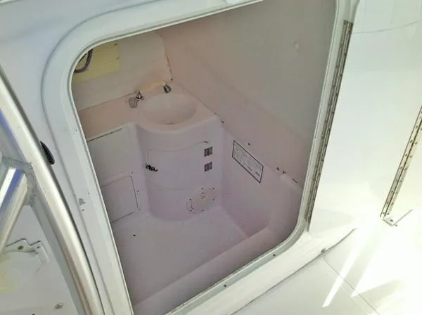Slide: The Image of Donzi 35 ZF 2000 - 6