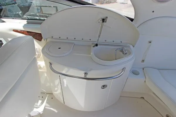 Slide: The Image of Sea Ray 290 Sun Sport 2004 - 10