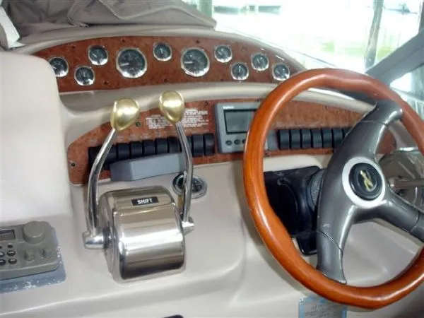 Slide: The Image of Sea Ray 340 Sundancer - Looks and Runs Great! 1999 - 5