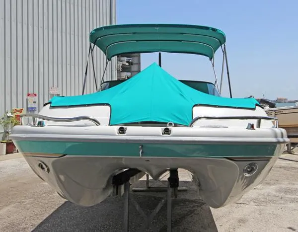 Slide: The Image of Splendor 240 Sunsport 2006 - 1