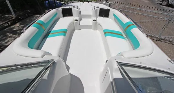 Slide: The Image of Splendor 240 Sunsport 2006 - 10