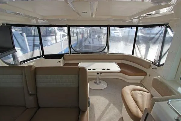 Slide: The Image of Sea Ray 390 Motor Yacht 2003 - 4