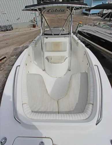 Slide: The Image of Cobia 235 CC 2005 - 4