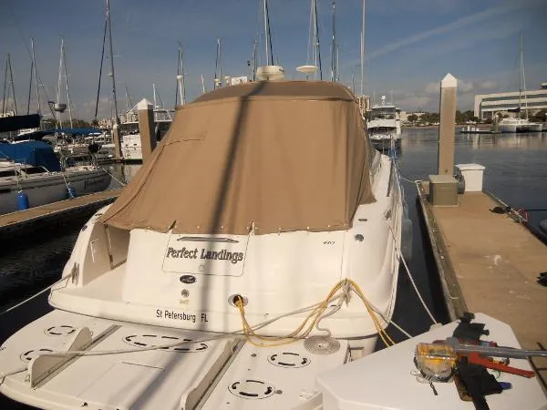 Slide: The Image of Sea Ray 410 Sundancer 2001 - 8