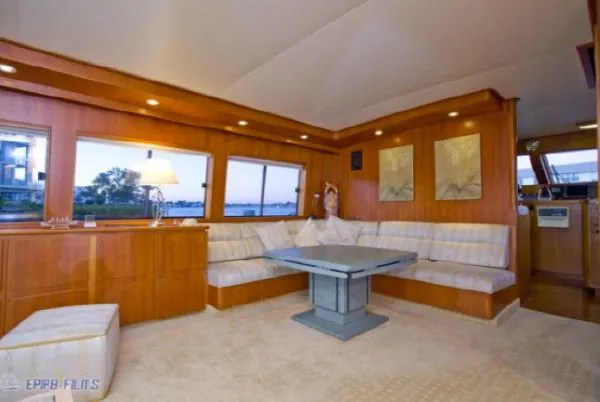 Slide: The Image of Cheoy Lee Cockpit Motoryacht 1990 - 7