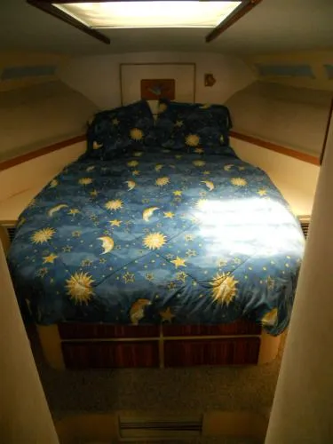 Slide: The Image of Bertram 37 Convertible 1989 - 10