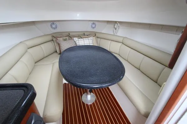 Slide: The Image of Boston Whaler 305 Conquest 2006 - 7