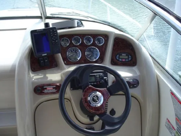 Slide: The Image of Sea Ray 260 Sundancer 2004 - 6
