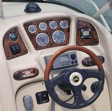 Slide: The Image of Sea Ray 260 Sundancer 2004 - 7