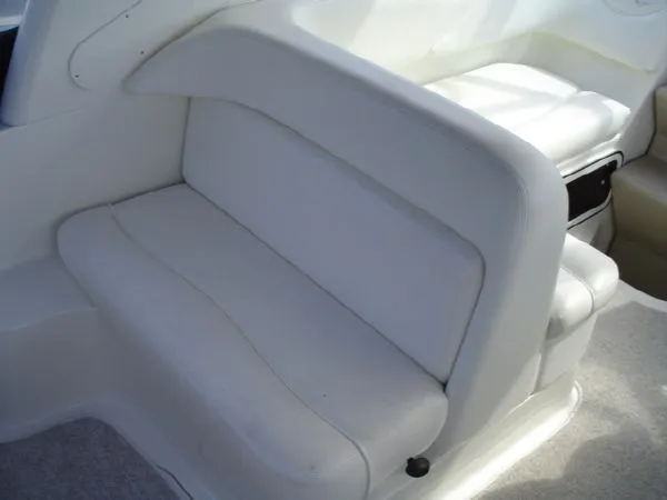 Slide: The Image of Sea Ray 260 Sundancer 2004 - 9