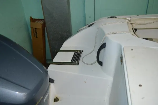 Slide: The Image of Seaswirl Center Console 2002 - 2