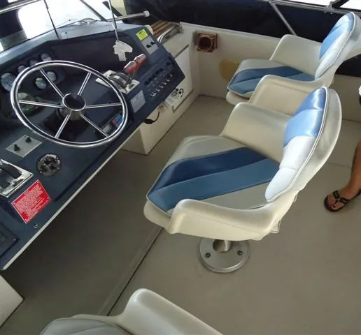 Slide: The Image of Sea Ray 415 Aft Cabin 1988 - 10