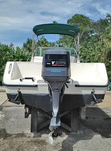 Slide: The Image of Pursuit 2270 Kodiak 1998 - 4