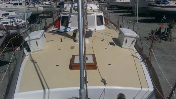 Slide: The Image of Bruce Roberts 48 Pilothouse Cutter Ketch 1984 - 3
