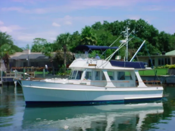 Slide: The Image of Grand Banks 42 Europa 1985 - 0