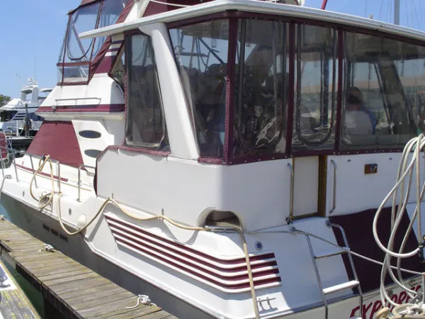 Slide: The Image of Sea Ray 410 Aft Cabin 1987 - 2