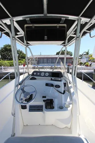 Slide: The Image of Wellcraft 250 Fisherman Tournament Edition 2003 - 10