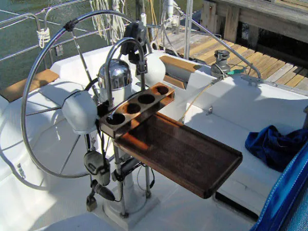 Slide: The Image of Hunter Sloop 1984 - 11