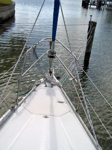 Slide: The Image of Hunter Sloop 1984 - 4