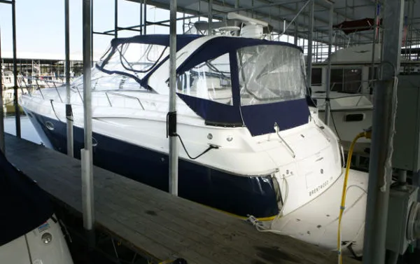 Slide: The Image of Regal 3860 Commodore-FRESH WATER BOAT 2004 - 0