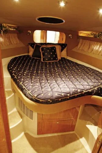 Slide: The Image of Regal 3860 Commodore-FRESH WATER BOAT 2004 - 10