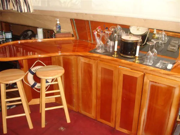 Slide: The Image of Sea Ray 36 Aft Cabin 1985 - 7