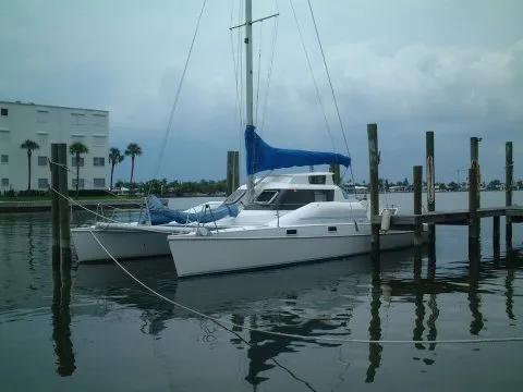 Slide: The Image of Endeavour Sport Cat 36 1995 - 0