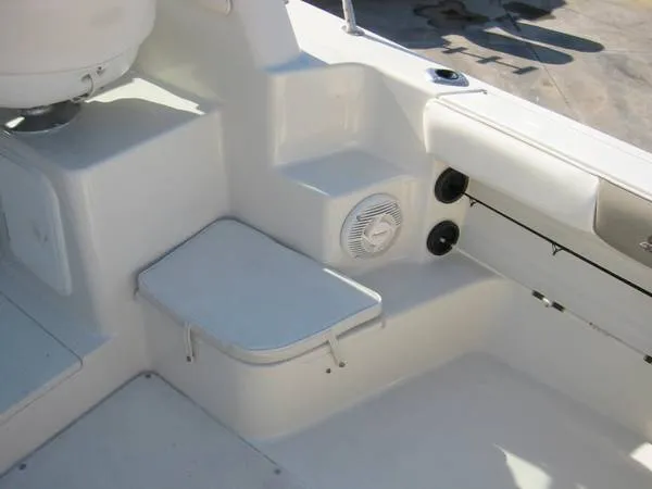 Slide: The Image of Seaswirl Stripper 2301 WalkAround 2001 - 7