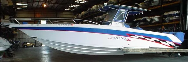 Slide: The Image of Donzi 35 ZF 2000 - 0