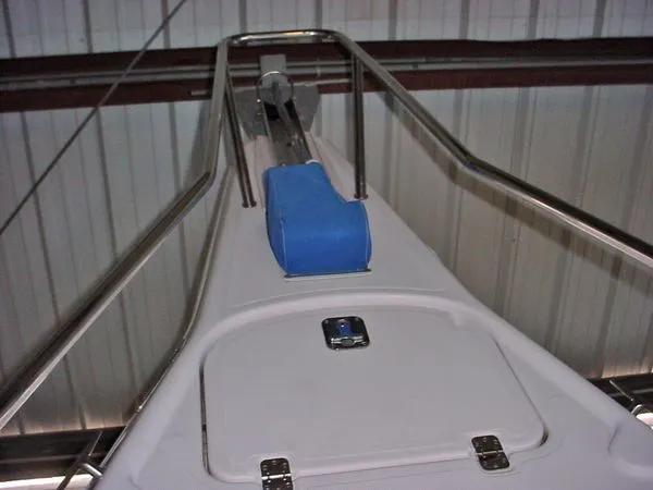 Slide: The Image of Donzi 35 ZF 2000 - 10