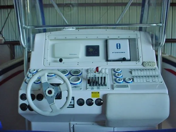 Slide: The Image of Donzi 35 ZF 2000 - 5