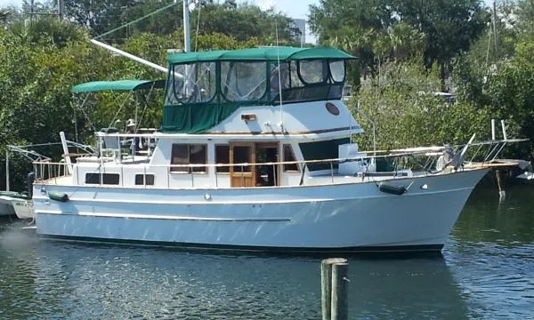 Slide: The Image of Marine Trader 38 Double Cabin Trawler 1998 - 1