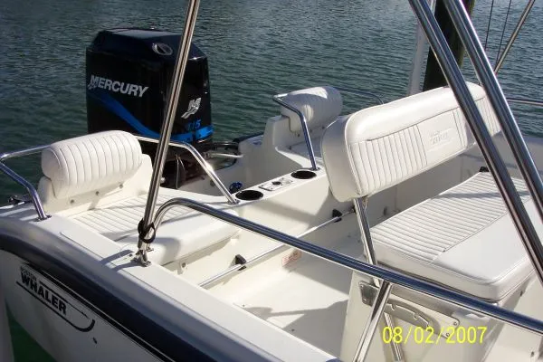 Slide: The Image of Boston Whaler 160 Dauntless 2001 - 8